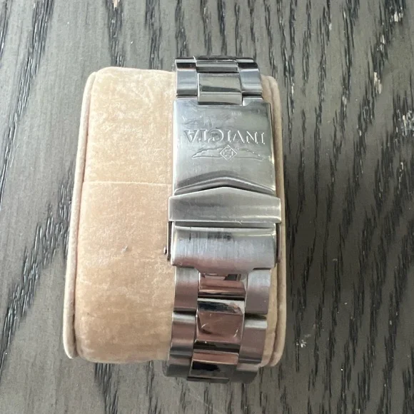 Invicta Silver and White Mickey Mouse Watch - Picture 3 of 5